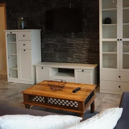 Leuchtturmnest Апартаменты Крумхёрн